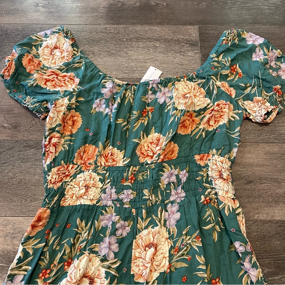[PRICE FIRM] American Eagle Outfitters Green Floral Romper, Size L - Picture 10 of 10